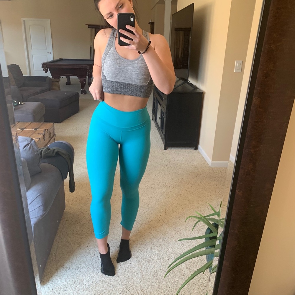 Blue lululemon leggings